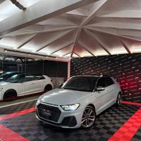 Audi A1 SPB 40 TFSI S tronic Identity Black