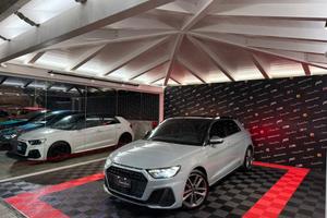 Audi A1 SPB 40 TFSI S tronic Identity Black