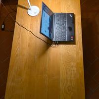 Tavolo in legno massello su misura