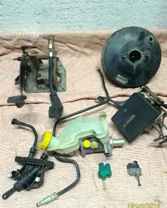Pompa ABS freni e ricambi Fiesta Bmw e46 e Smart