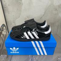 ADIDAS Samba Classiche Black/White | Pelle Lucida 