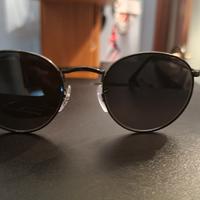Occhiali da sole neri Ray-Ban RB3447n.  Rayban