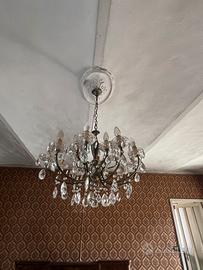Lampadario vintage in stile classico con pendenti