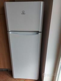 Frigo frezeer Indesit 250 LT con Pure Wind