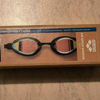 arena occhialini nuoto