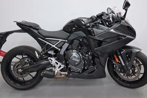 Suzuki GSX-8R