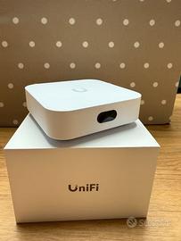 UniFi Express (UX) Wi-Fi 6 802.11ax dual-band GbE