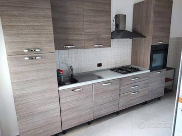 Cucina completa mt 3.30