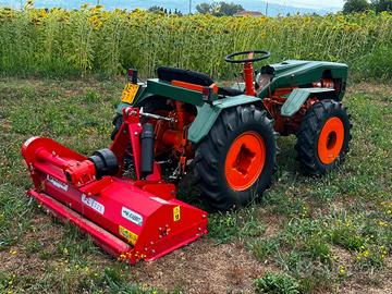 Trattore PASQUALI 33 cv con attrezzi