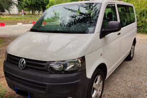 Volkswagen T5.1 Transporter Kombi