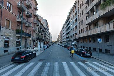 Piazza benefica ampio loft con tavernetta