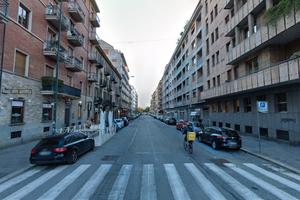 Piazza benefica ampio loft con tavernetta