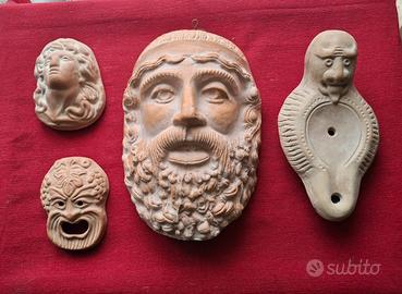 Lotto decorativo in terracotta 