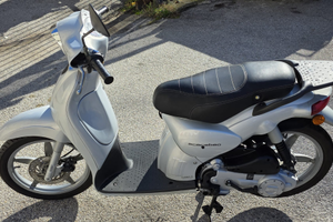 Scarabeo 50 4 tempi 2004