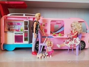 camper dei sogni BARBIE+1 barbie+ken+3 bam+130acc.