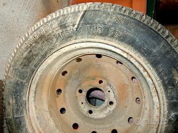 Cerchio + gomma Michelin 165/70 R 13 79T
