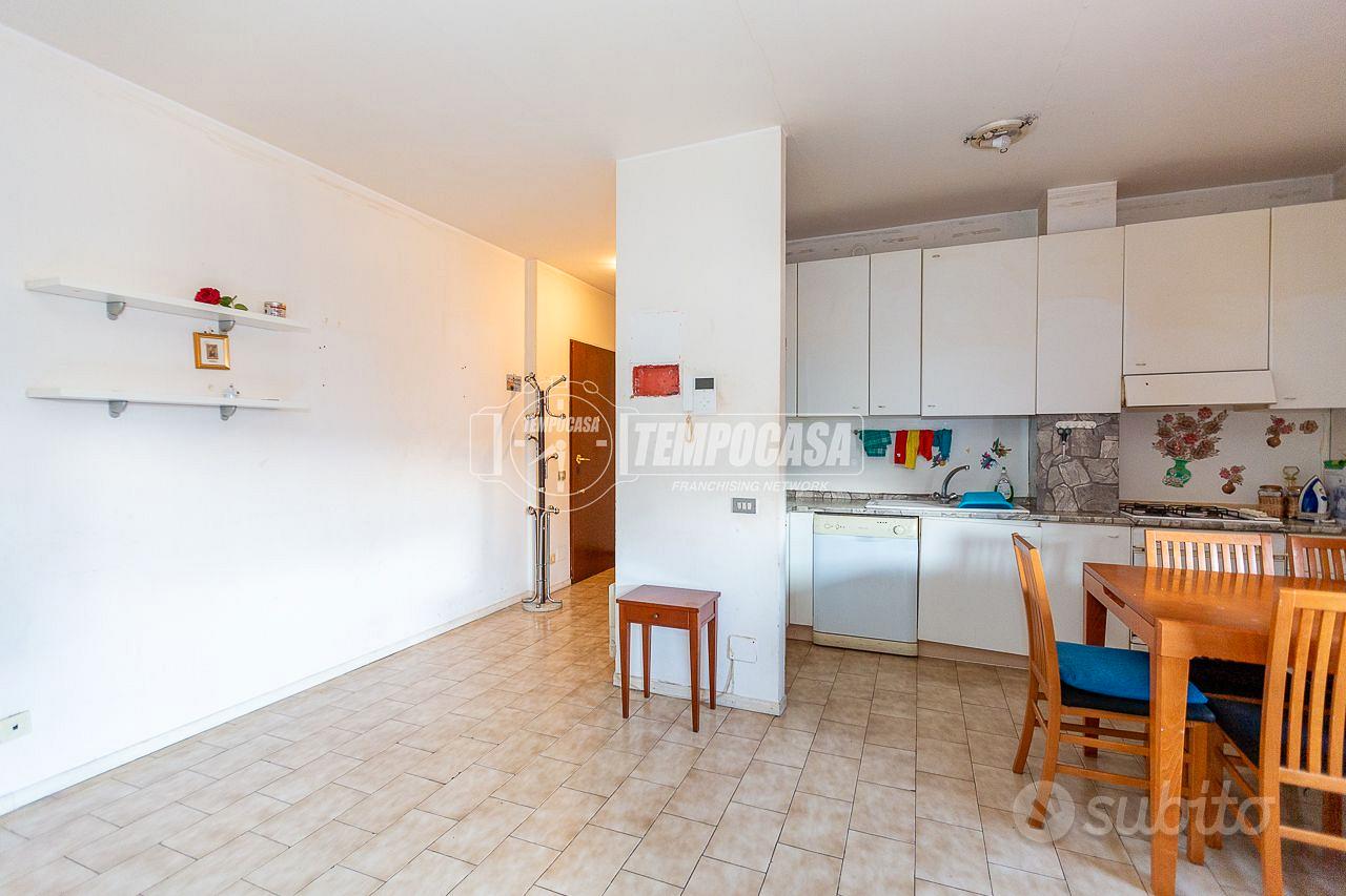 Appartamento – MI - Altro