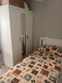 Stanza singola ristrutturata vicina alla metro BS2