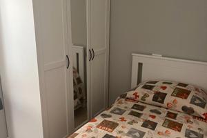 Stanza singola ristrutturata vicina alla metro BS2