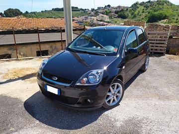 Ford Fiesta (2008) 1.4 TDCi | Ideale Neopatentati