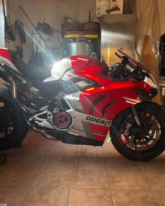 Panigale v4