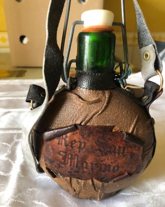 Fiaschetta rivestita di pelle