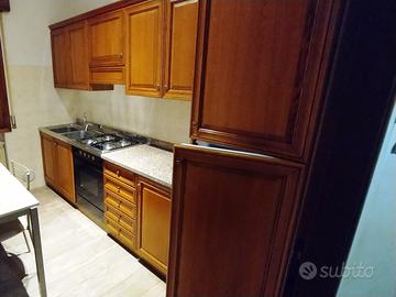 Cucina usata in linea 3 metri