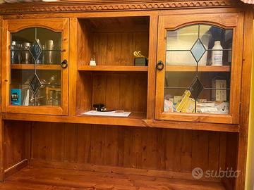 Credenza in arte povera