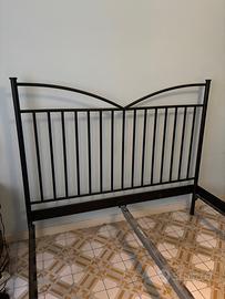 Letto Matrimoniale in ferro battuto nero