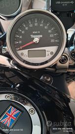 Triumph Rocket 3