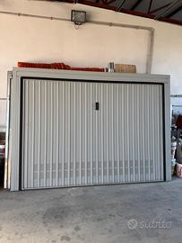 Porta basculante garage Ballan 305x218