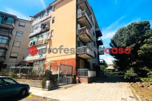 Ballo/Diaz - 3 vani con cortile