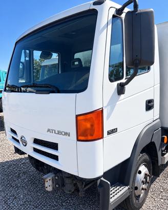 Ricambi NISSAN ATLEON carrozzeria / cambio PONTE