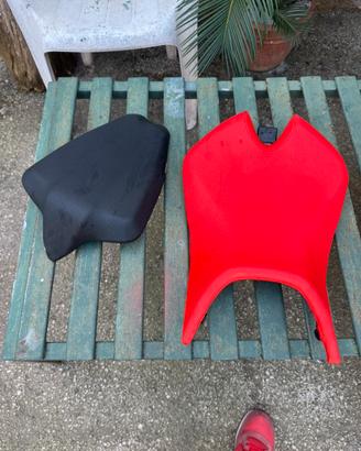 Sellini aprilia tuono v4