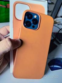 Cover originale Apple in pelle per 13 pro max