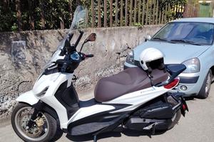 Piaggio Beverly 400 HPE