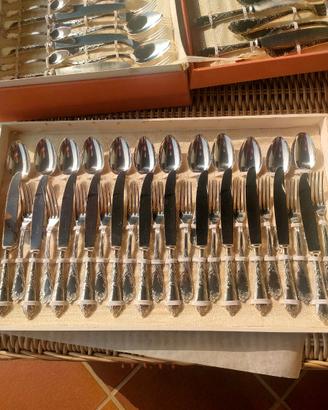 Servizio posate placate argento 800