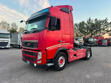 VOLVO FH 460 GLOBETROTTER TRATTORE STRADALE 4X2