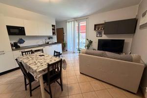 Appartamento di 89 m² con 2 locali e box auto a Pa