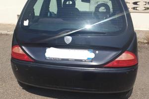 Lancia ypsilon elefantino