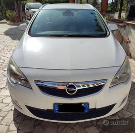 Opel Astra GPL