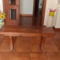 Panca in legno artigianale. 