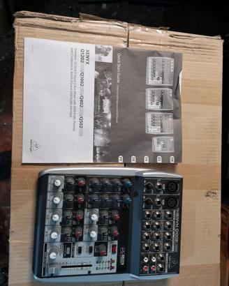Mixer Xenyx Q1002usb 