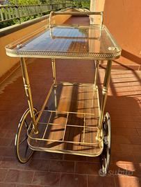 Carrello per liquori