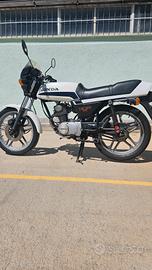 Honda CB 125 x del 1980