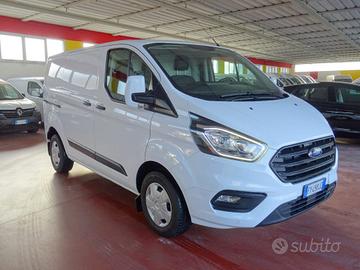 FORD Transit Custom 280 2.0 EcoBlue 130 PC Furgo