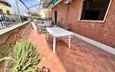 zona-faro-piano-terra-90-mq-con-giardino-2-bagni-e