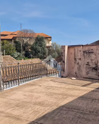 CASA INDIPENDENTE A ACI SANT'ANTONIO
