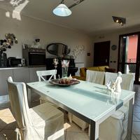 Tavolo in vetro temperato