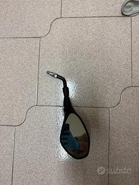 Specchietto destro moto
